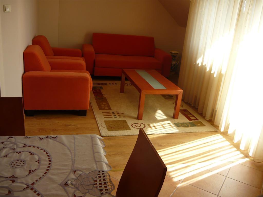 Kaman Vendeghaz Apartment Alsopahok Ngoại thất bức ảnh
